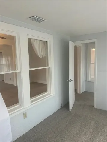 551 E 9th Avenue Mount Dora FL 32757