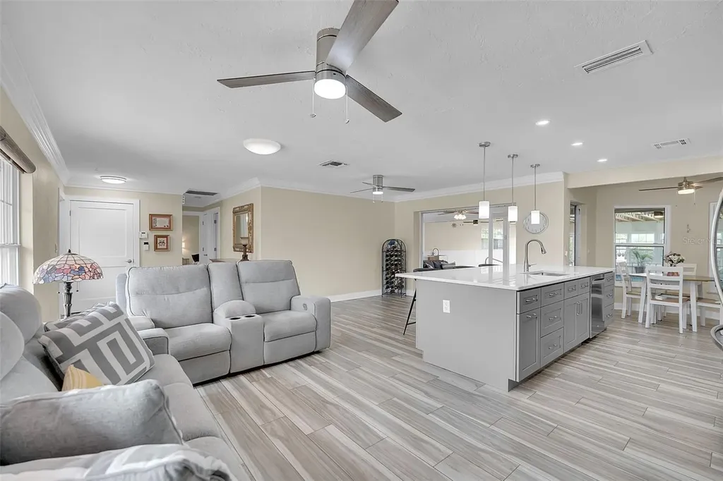 332 Shore Drive Ellenton FL 34222