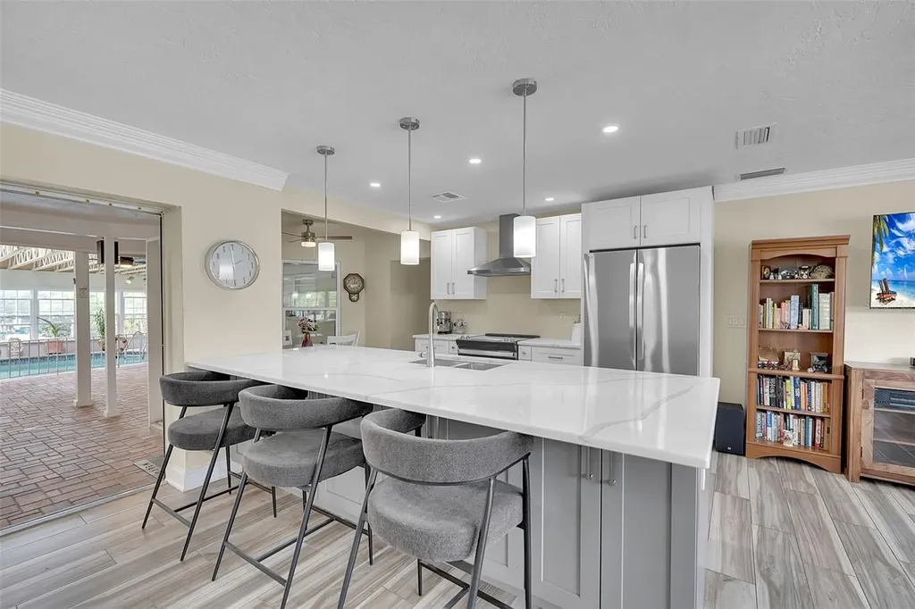 332 Shore Drive Ellenton FL 34222