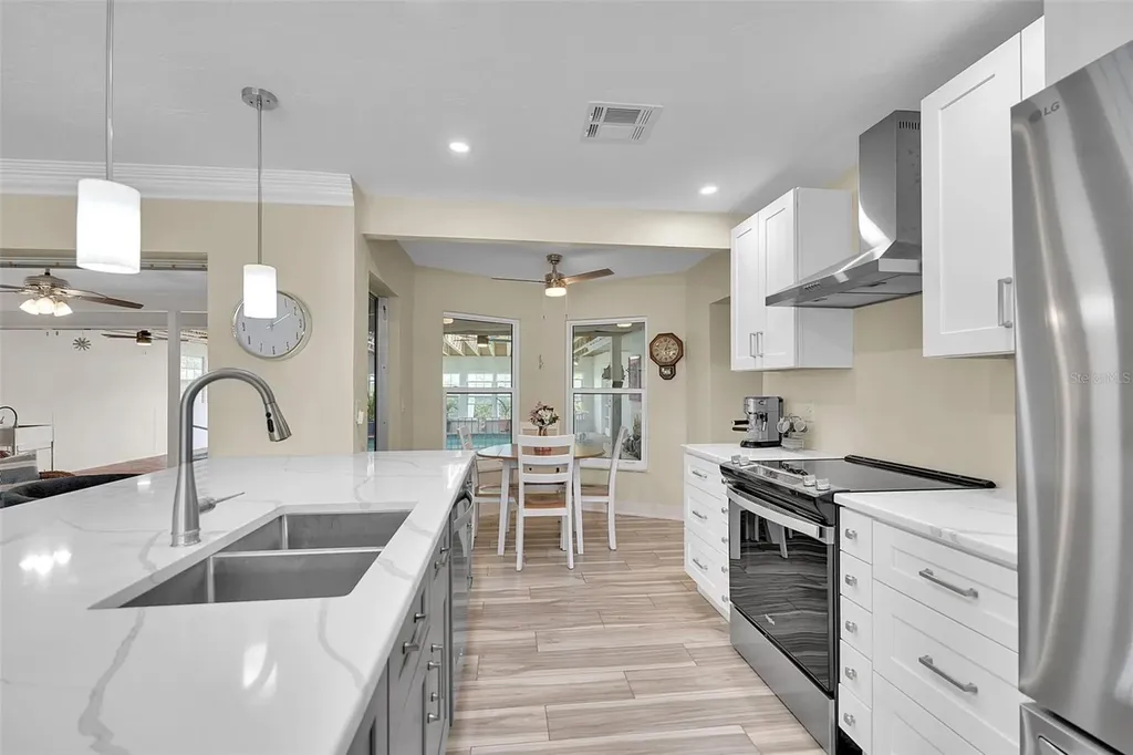 332 Shore Drive Ellenton FL 34222