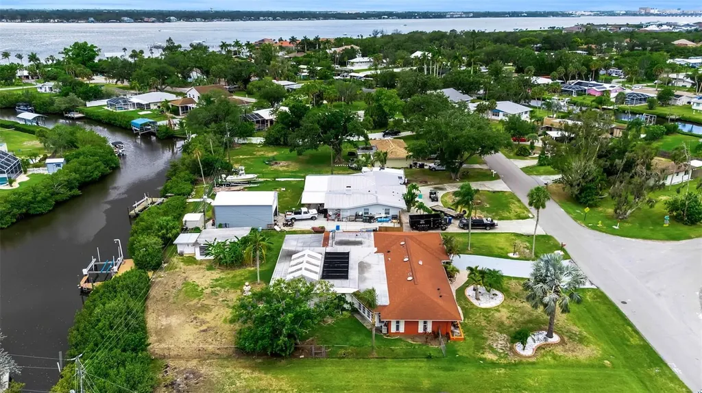 332 Shore Drive Ellenton FL 34222