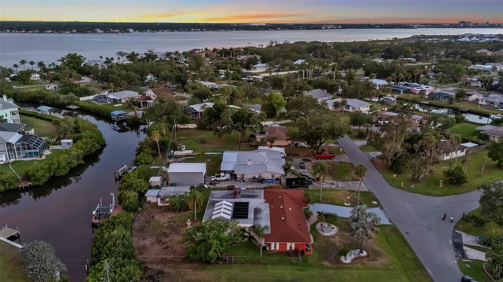 332 Shore Drive Ellenton FL 34222