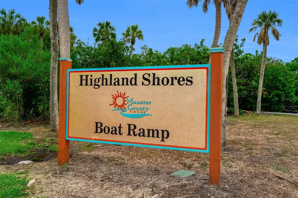 332 Shore Drive Ellenton FL 34222