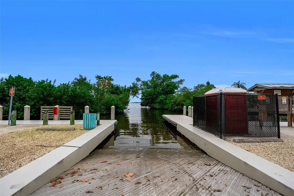 332 Shore Drive Ellenton FL 34222