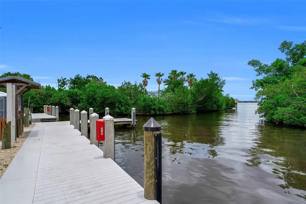 332 Shore Drive Ellenton FL 34222