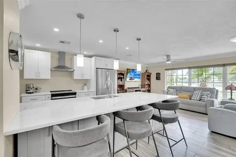 332 Shore Drive Ellenton FL 34222