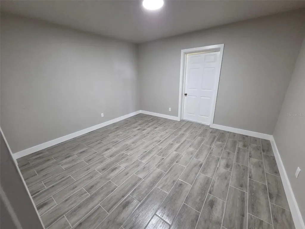 38300 Henry Drive Zephyrhills FL 33542
