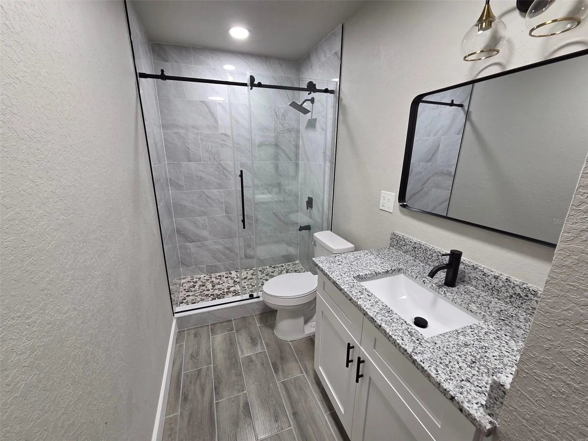 38300 Henry Drive Zephyrhills FL 33542