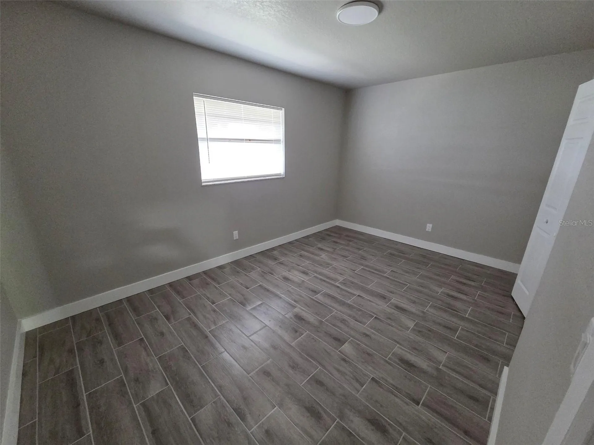 38300 Henry Drive Zephyrhills FL 33542
