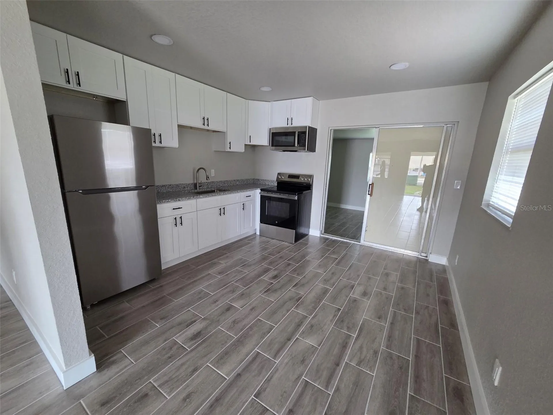 38300 Henry Drive Zephyrhills FL 33542