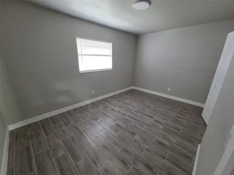 38300 Henry Drive Zephyrhills FL 33542