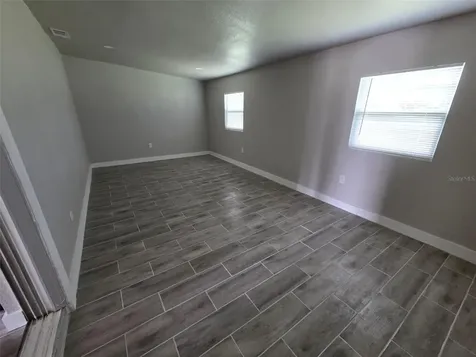 38300 Henry Drive Zephyrhills FL 33542