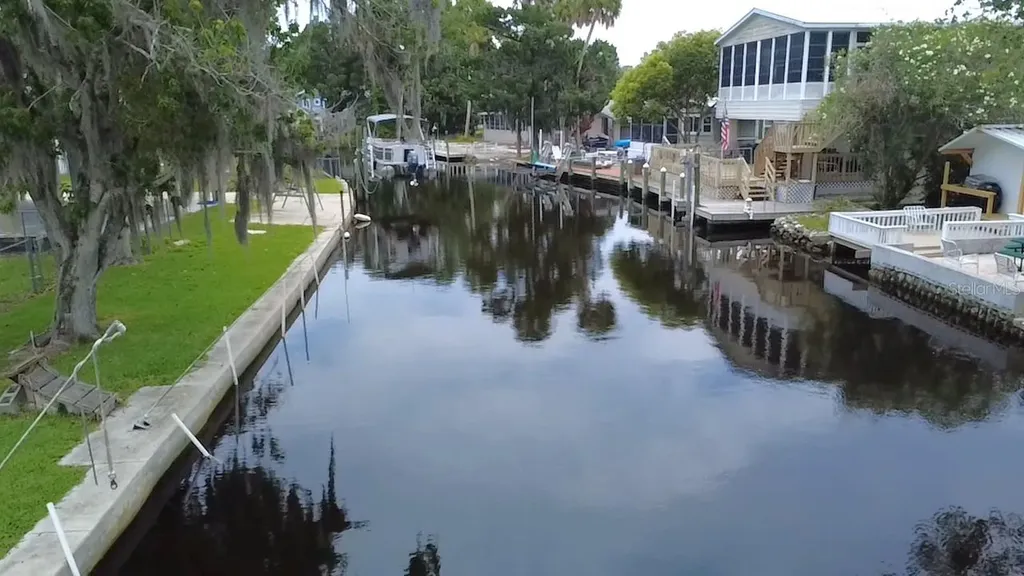 10270 W Grotto Court Homosassa FL 34448
