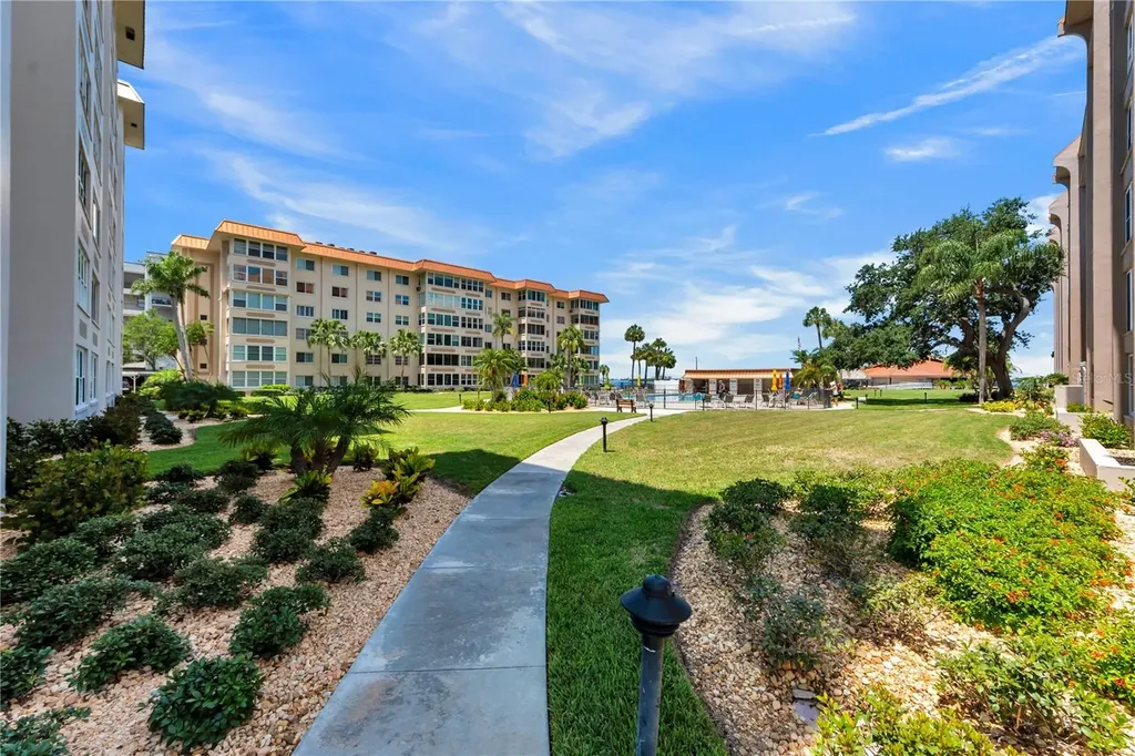 622 Edgewater Drive Dunedin FL 34698