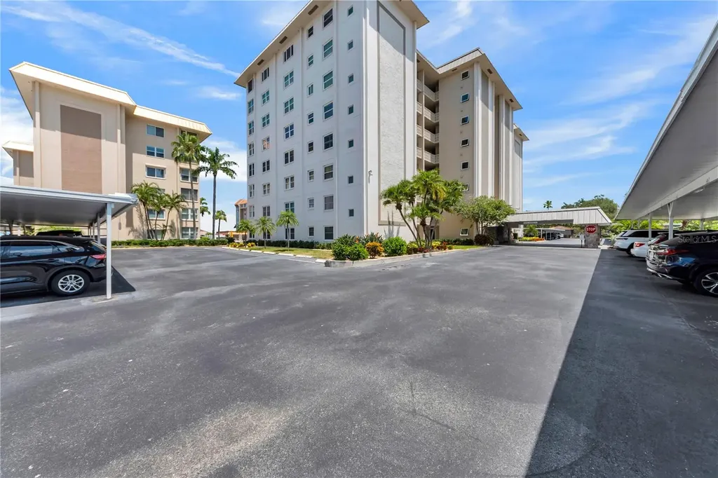 622 Edgewater Drive Dunedin FL 34698