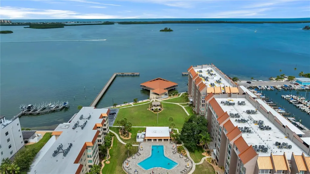 622 Edgewater Drive Dunedin FL 34698