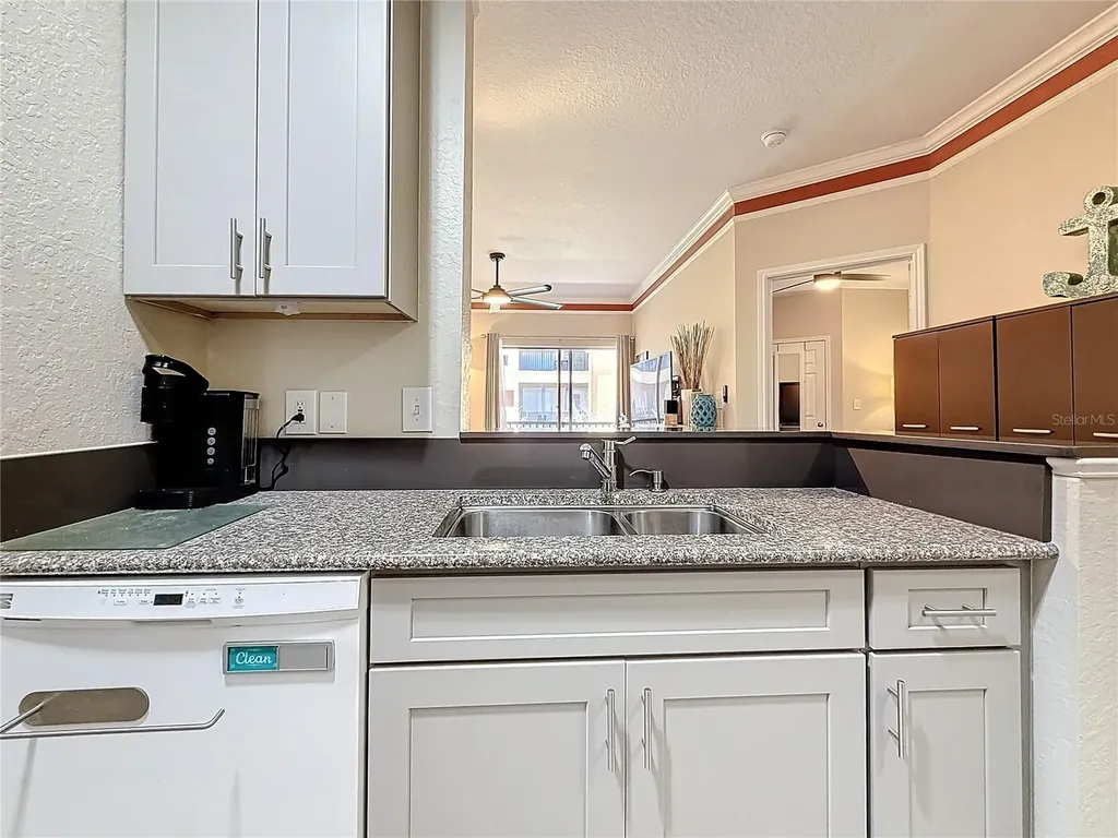 4323 Bayside Village Drive Tampa FL 33615