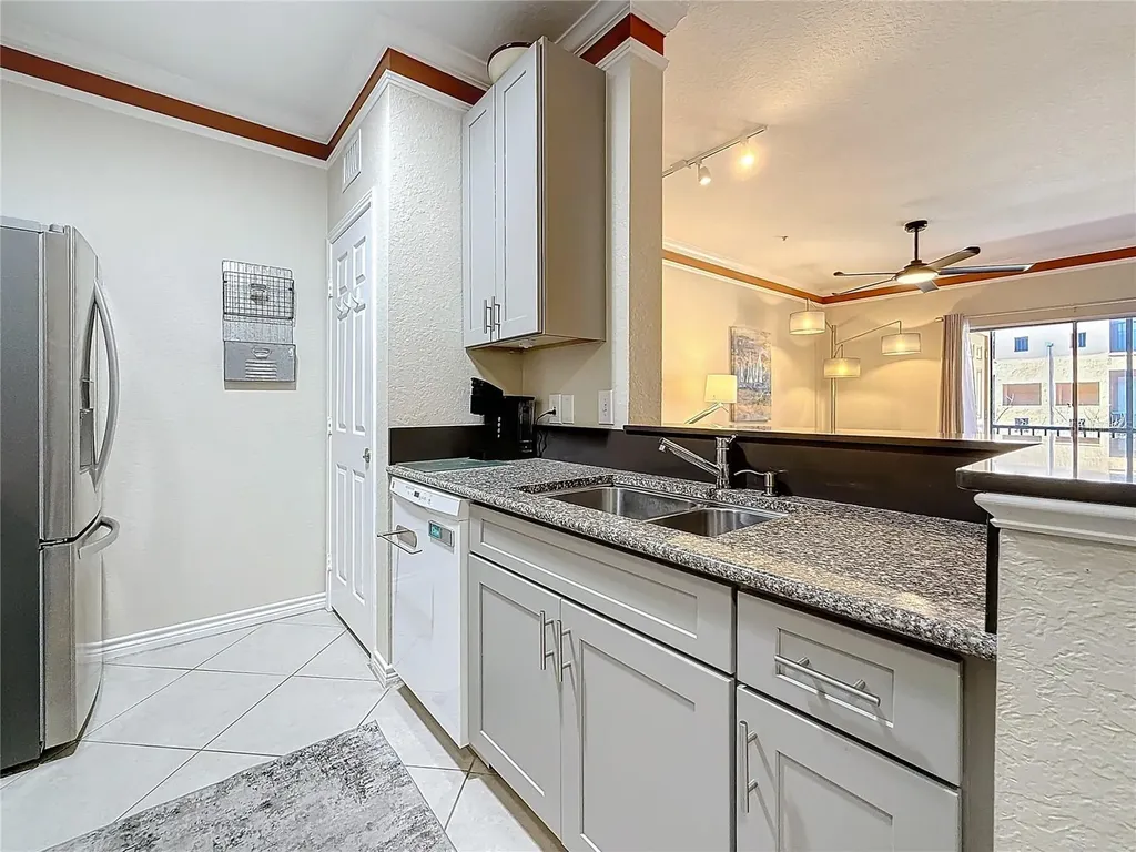 4323 Bayside Village Drive Tampa FL 33615