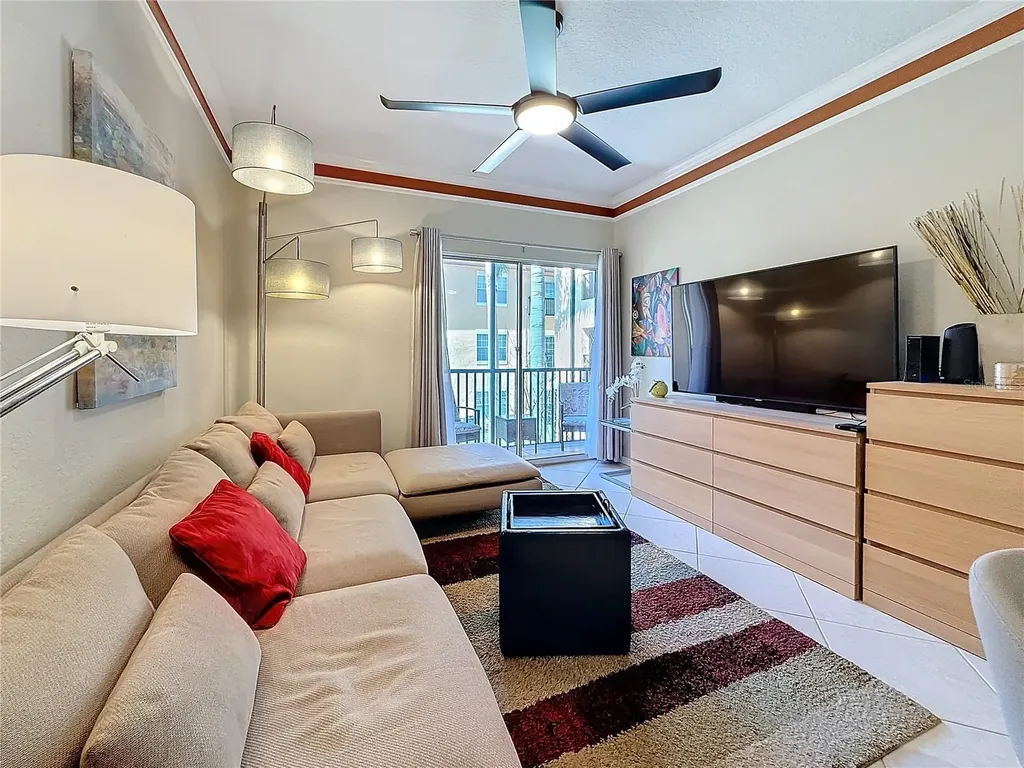 4323 Bayside Village Drive Tampa FL 33615