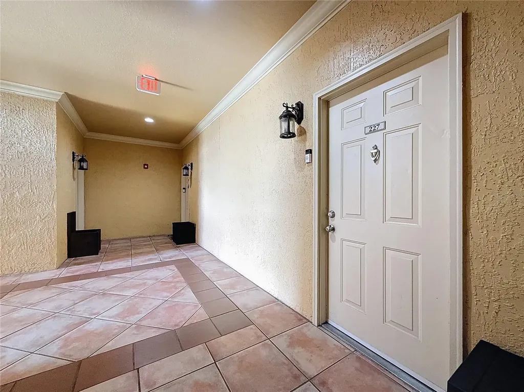 4323 Bayside Village Drive Tampa FL 33615