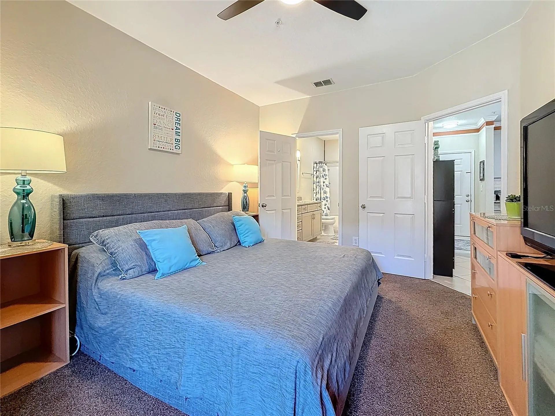 4323 Bayside Village Drive Tampa FL 33615
