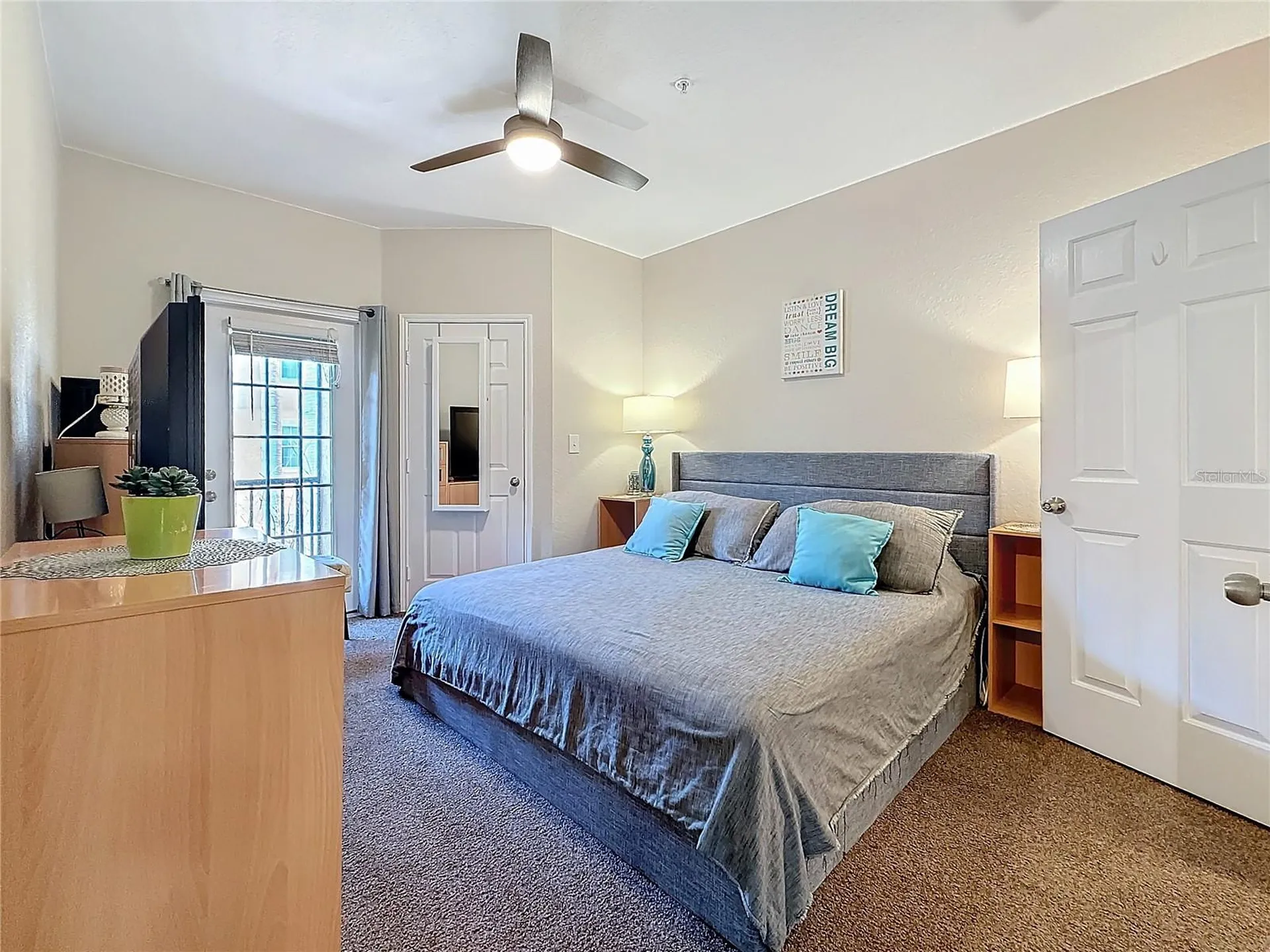 4323 Bayside Village Drive Tampa FL 33615
