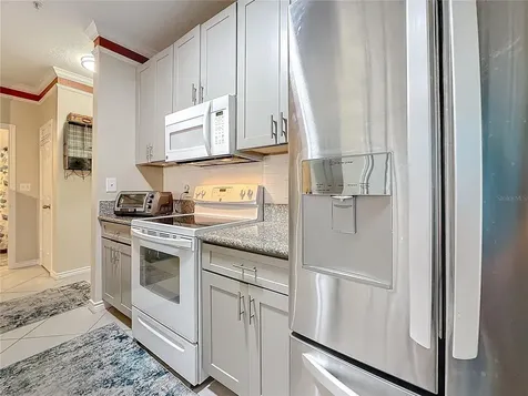 4323 Bayside Village Drive Tampa FL 33615