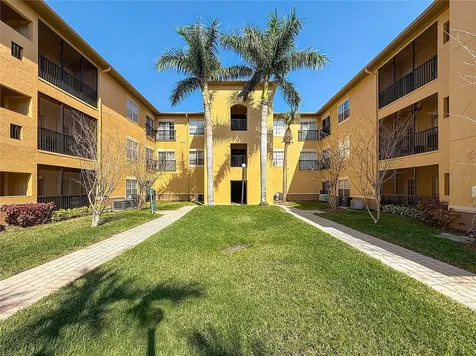 4323 Bayside Village Drive Tampa FL 33615