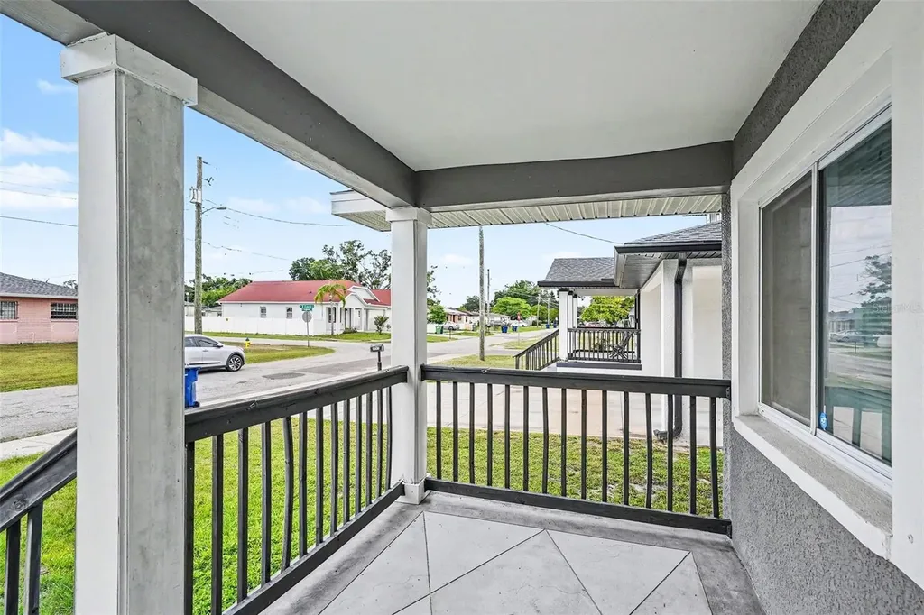 2619 W St Conrad Tampa FL 33607