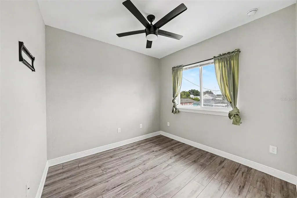 2619 W St Conrad Tampa FL 33607