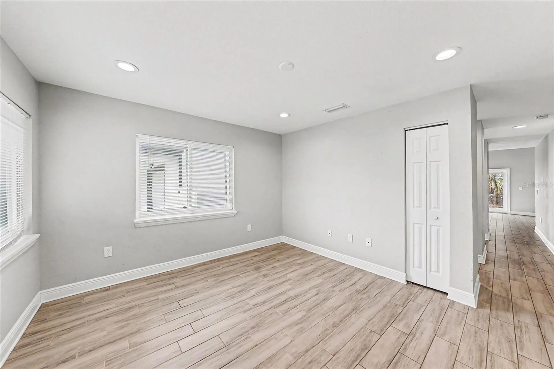 2619 W St Conrad Tampa FL 33607