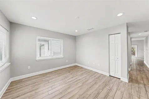2619 W St Conrad Tampa FL 33607