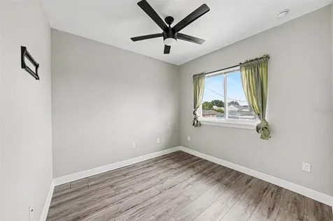 2619 W St Conrad Tampa FL 33607