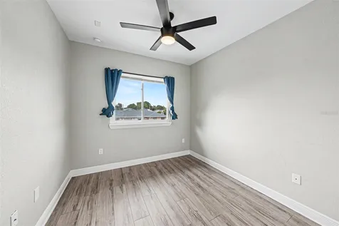 2619 W St Conrad Tampa FL 33607