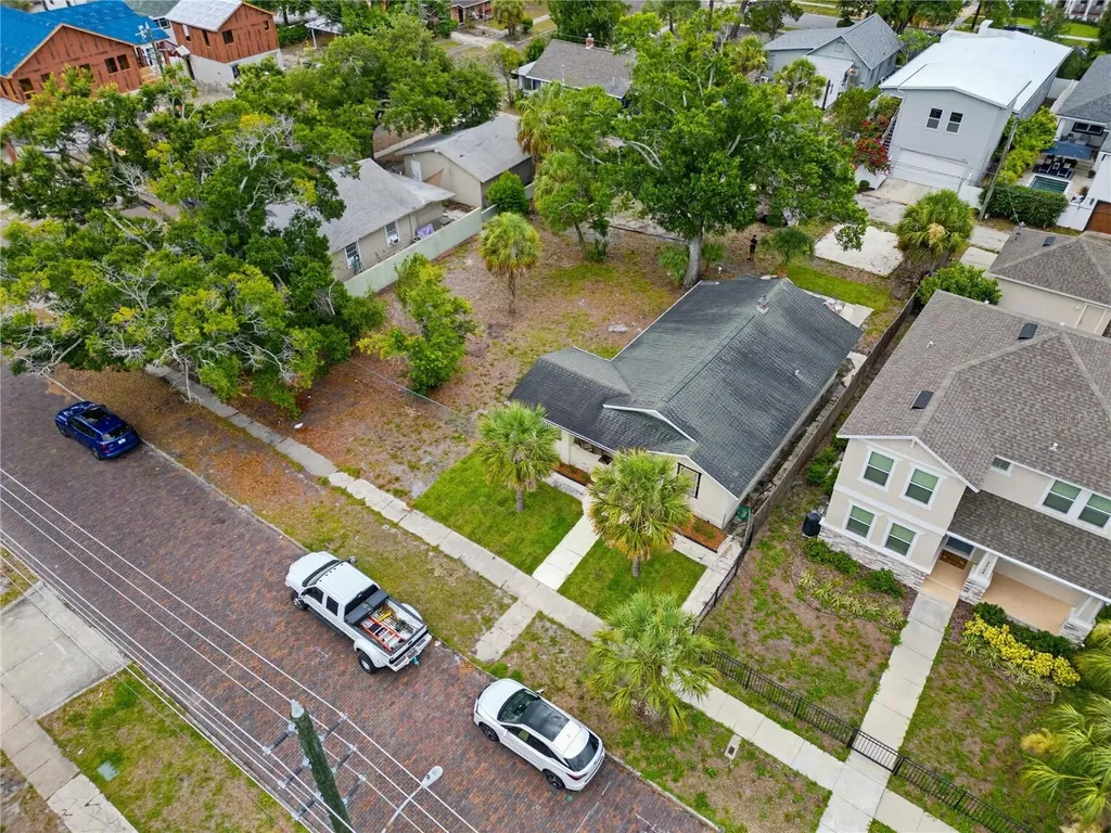 2418 2nd Avenue S St Petersburg FL 33712