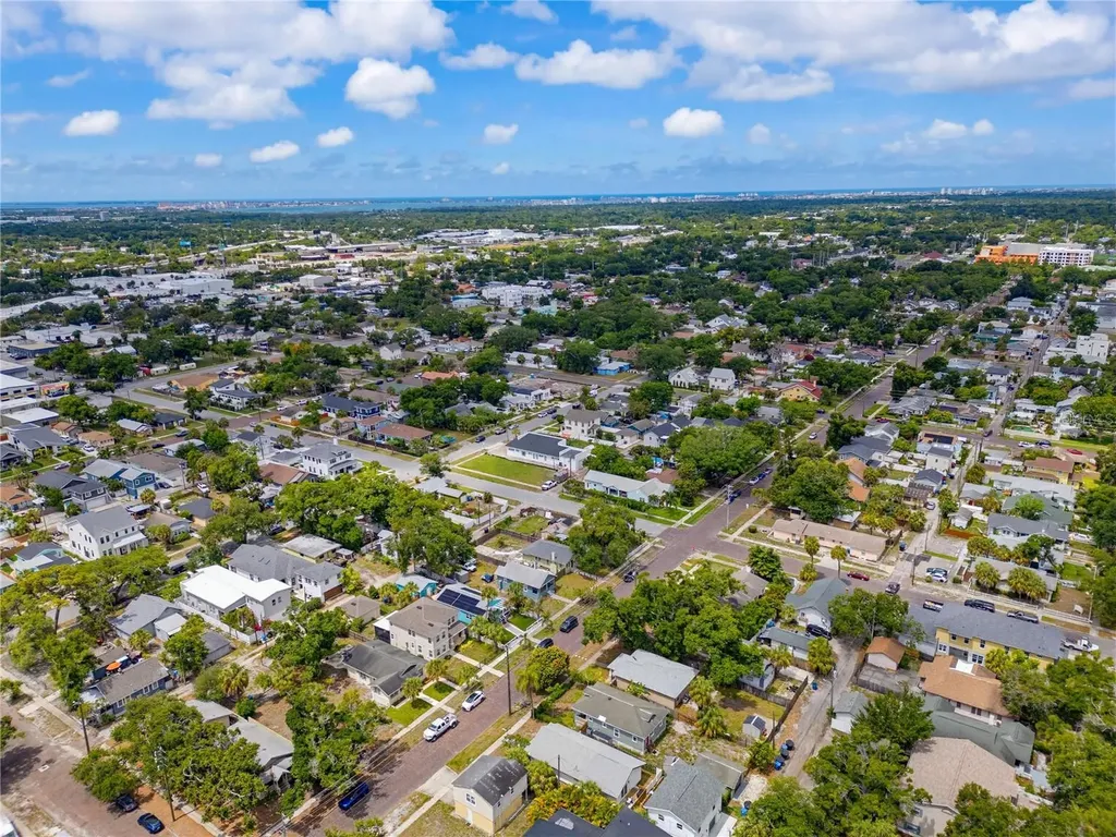2418 2nd Avenue S St Petersburg FL 33712