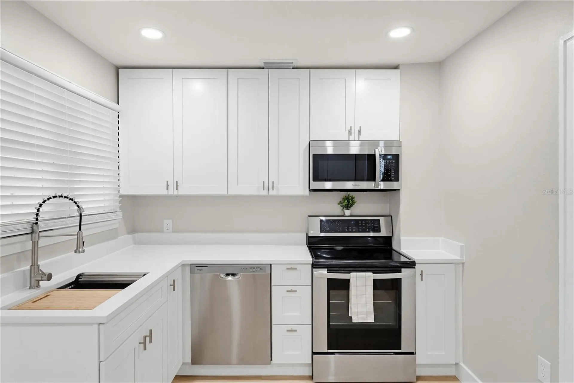 2418 2nd Avenue S St Petersburg FL 33712