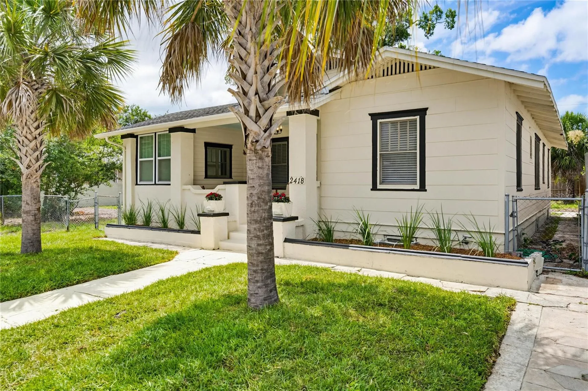 2418 2nd Avenue S St Petersburg FL 33712