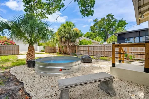 2418 2nd Avenue S St Petersburg FL 33712
