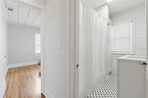 2418 2nd Avenue S St Petersburg FL 33712