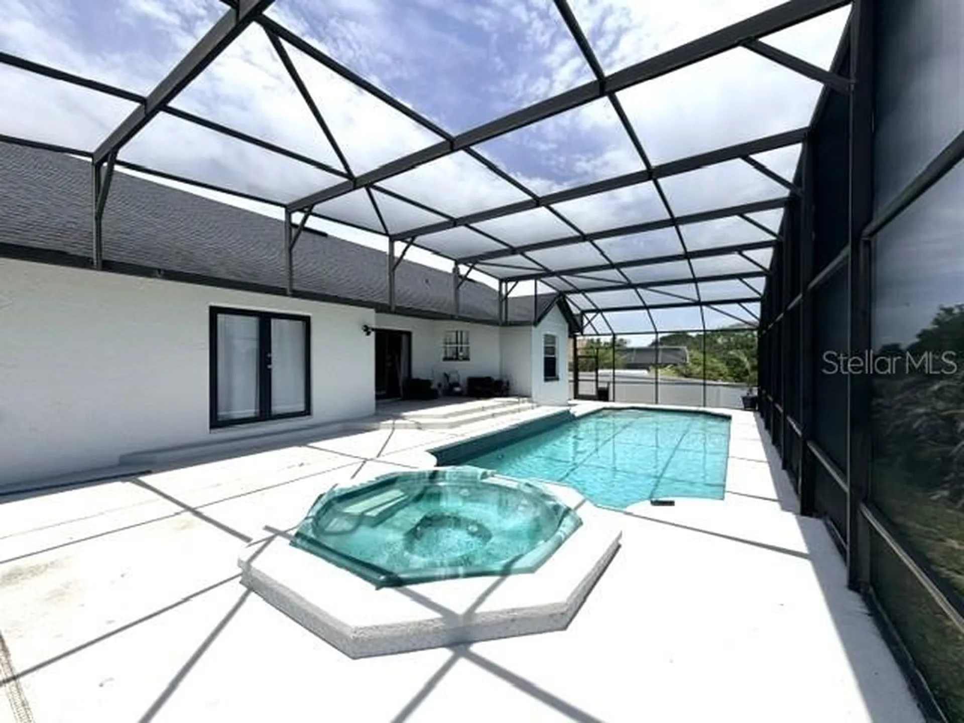 1677 Sackett Circle Orlando FL 32818
