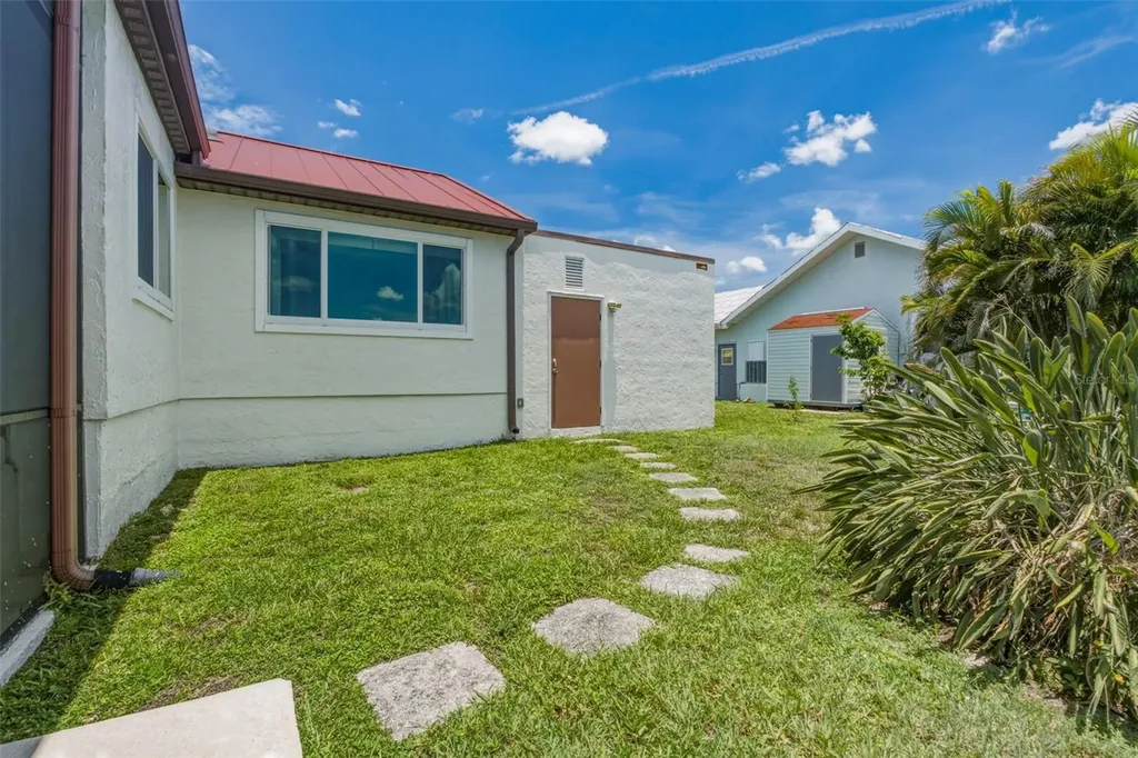 235 Tait Terrace SE Port Charlotte FL 33952