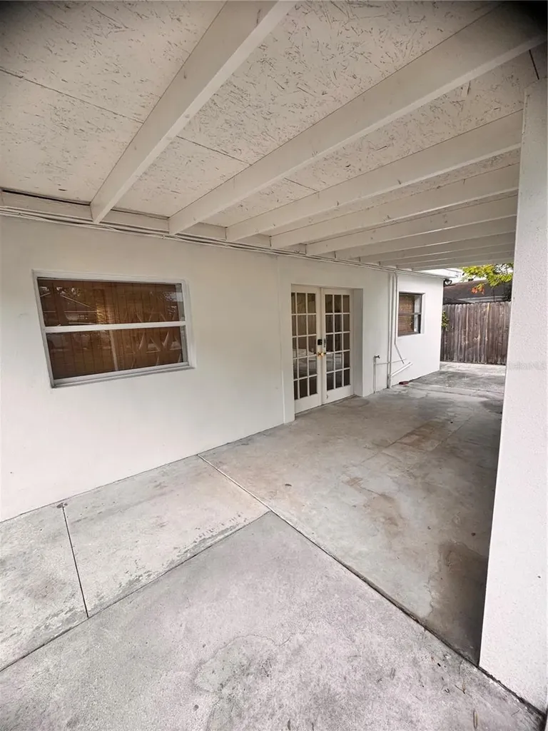 209 W Emily Street Tampa FL 33603