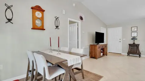 1080 Hammacher Avenue SW Palm Bay FL 32908