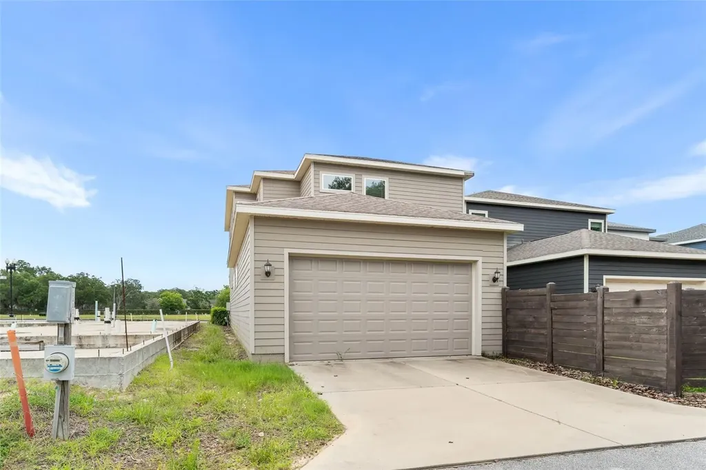 6436 SW 77th Street Gainesville FL 32608
