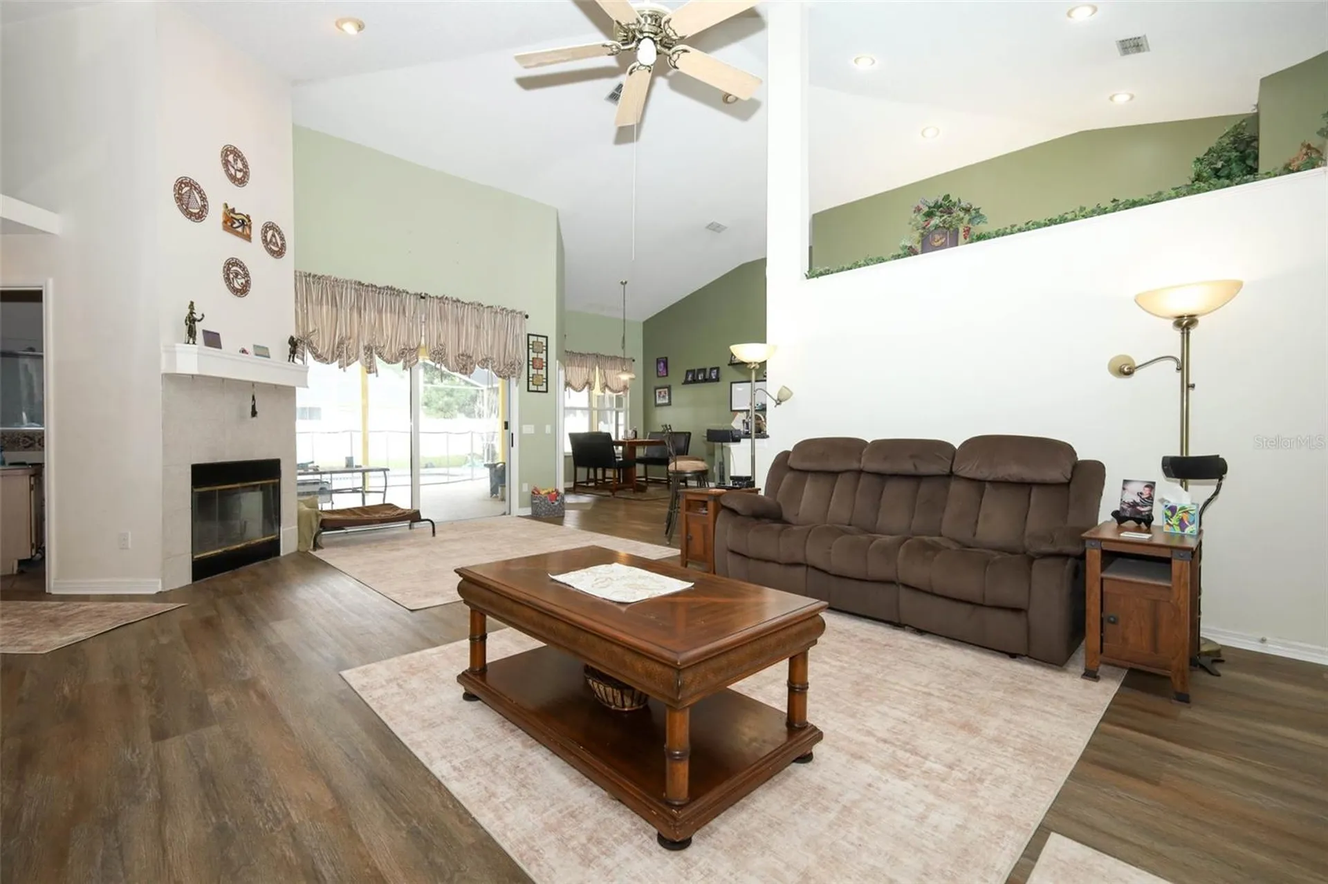 877 Kensington Gardens Court Oviedo FL 32765