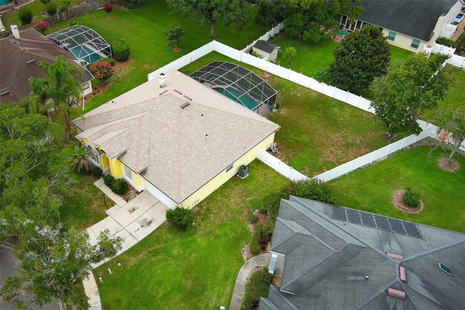 877 Kensington Gardens Court Oviedo FL 32765