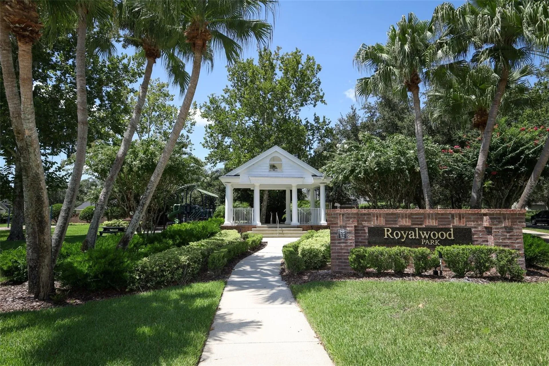 877 Kensington Gardens Court Oviedo FL 32765