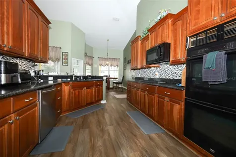 877 Kensington Gardens Court Oviedo FL 32765
