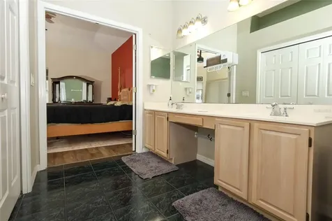 877 Kensington Gardens Court Oviedo FL 32765